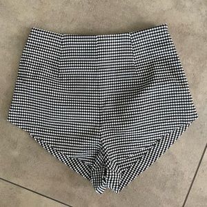 Booty shorts from UO never worn!